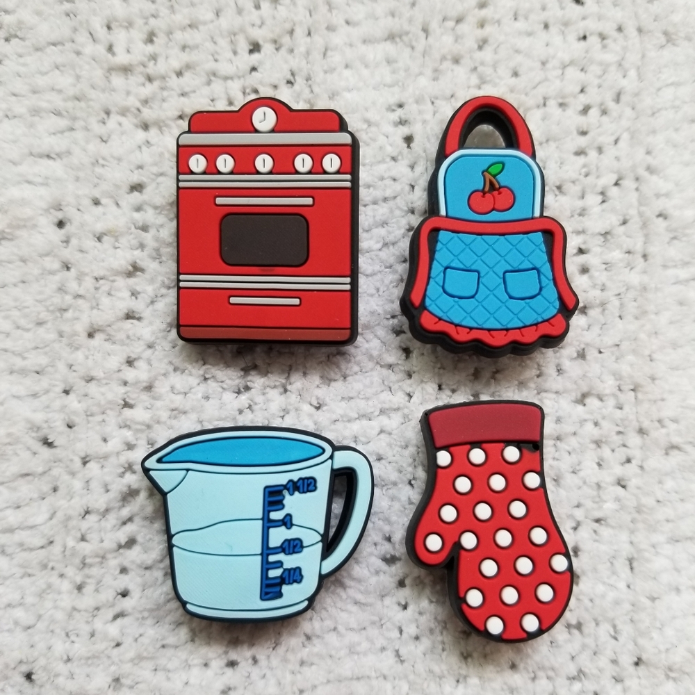 Bakers charms set for Crocs